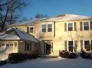19 Whitechapel Dr, Mount Laurel, NJ 08054