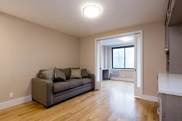 Rented by PWV Acquisitions | media 3