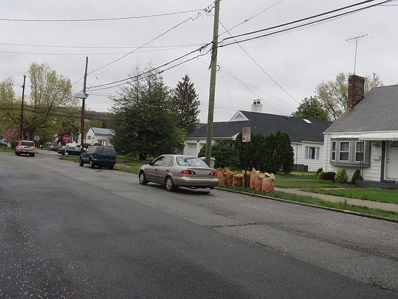 2nd image of 82-86 Elberon Ave