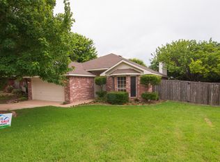 1012 Mediterranean Ave, Midlothian, TX 76065
