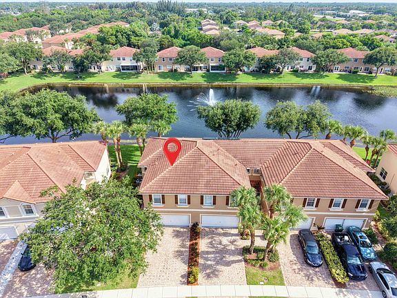 2nd image of 4302 Windmill Palm Way