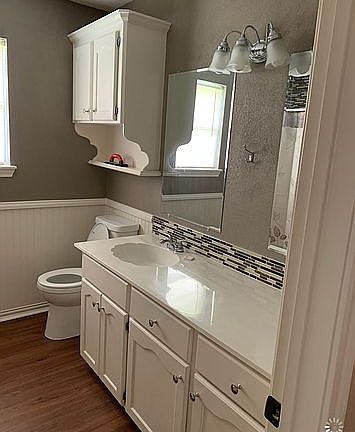 4th image of 5809 Summerwood Ln