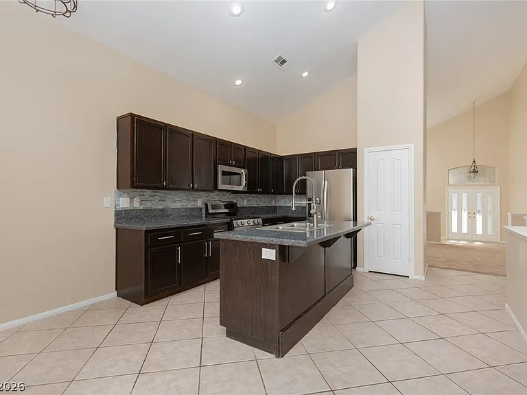 1932 Imola Ct — Photo 12