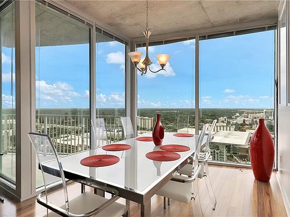 4th image of 155 Court Ave #2101