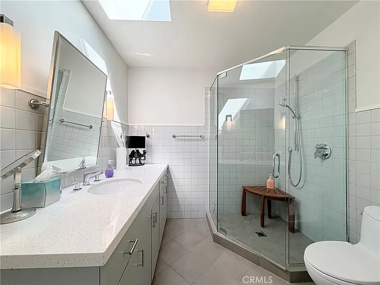2490 Monaco Dr — Photo 11