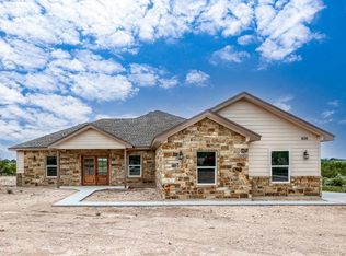 606 La Paz Loop, Del Rio, TX 78840