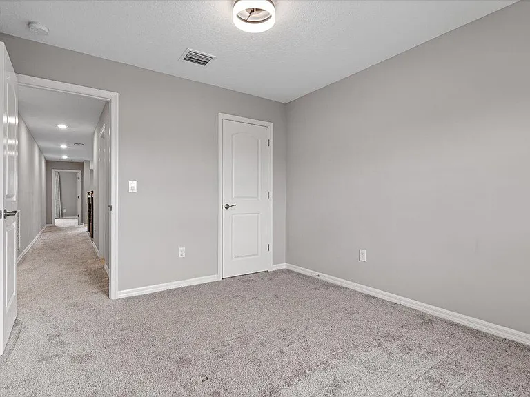10437 SW Captiva Dr — Photo 37