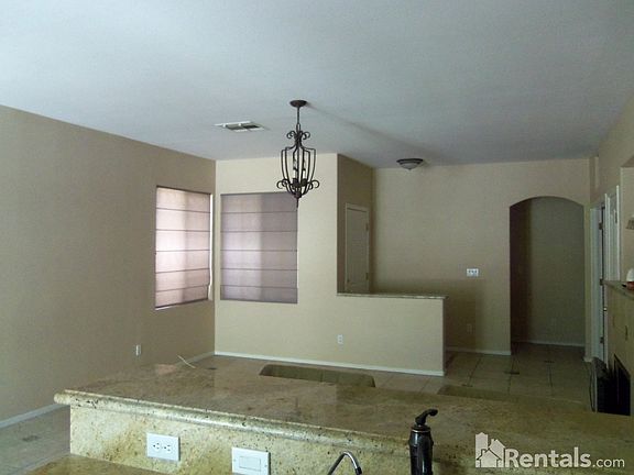 4th image of 2555 Chantemar St