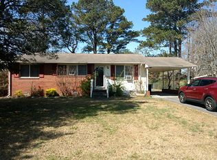 709 Seminole Trl, Jacksonville, NC 28540