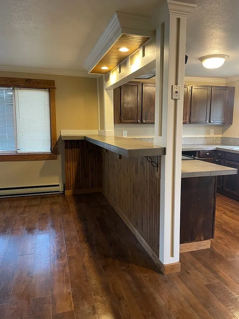 2 bed, 1.0 bath, $1,750 — Photo 3