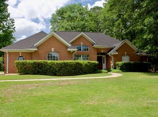 206 Hunnington Dr, Columbus, MS 39705
