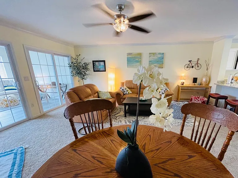 17402 Taramino Pl — Photo 12