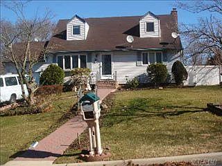 1st image of 111 Paula Blvd