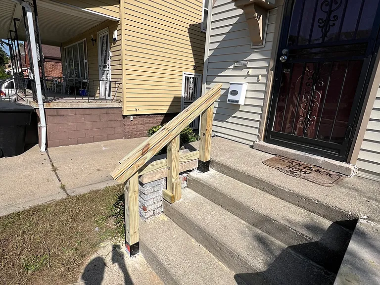 16140 Greenlawn St #1 — Photo 2