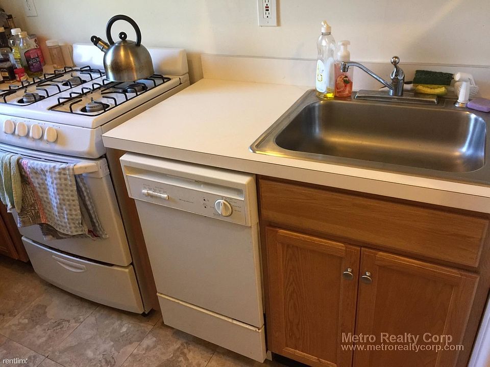 1st image of 1940 Commonwealth Ave APT 55