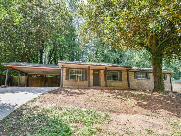 2330 Chestnut Log Loop, Lithia Springs, GA 30122