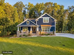 7 Maxfli Ct, Travelers Rest, SC 29690
