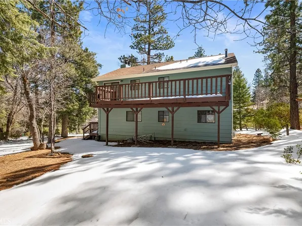 866 Eureka Dr, Big Bear Lake, CA 92315