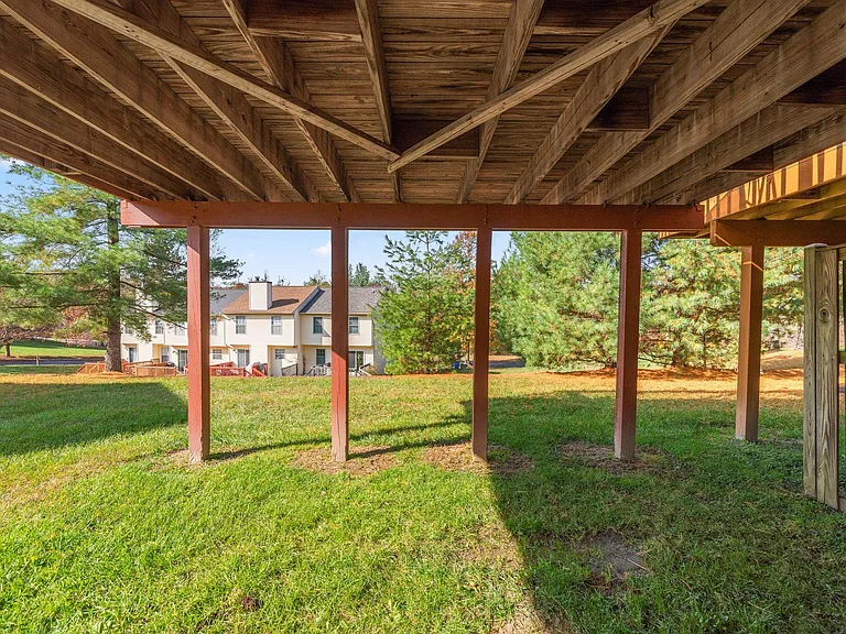 8615 Andrew Ellicott Ct — Photo 40