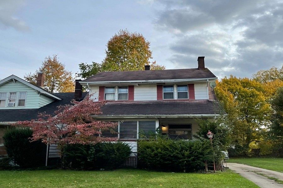 1st image of 55 E Auburndale Ave