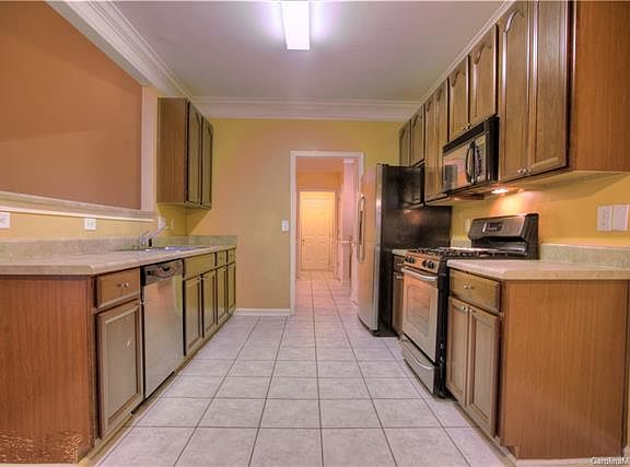 4th image of 5726 Twin Brook Dr