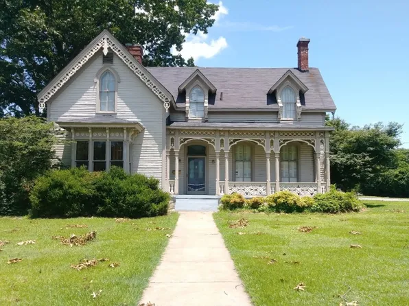 229 University St, Martin, TN 38237
