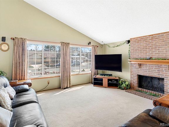 4th image of 15993 E Loyola Drive