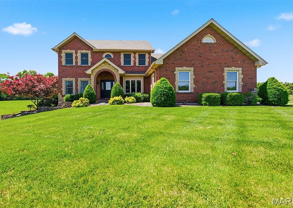 1st image of 118 Kersting Farms Dr