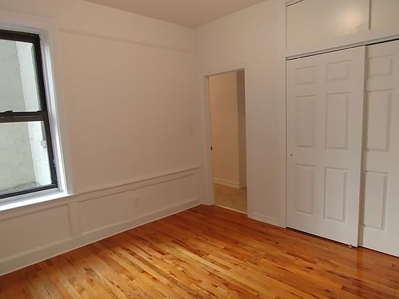 5th image of 2576 41st St #1G