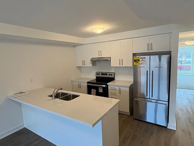 55 Romilly Ave — Photo 15