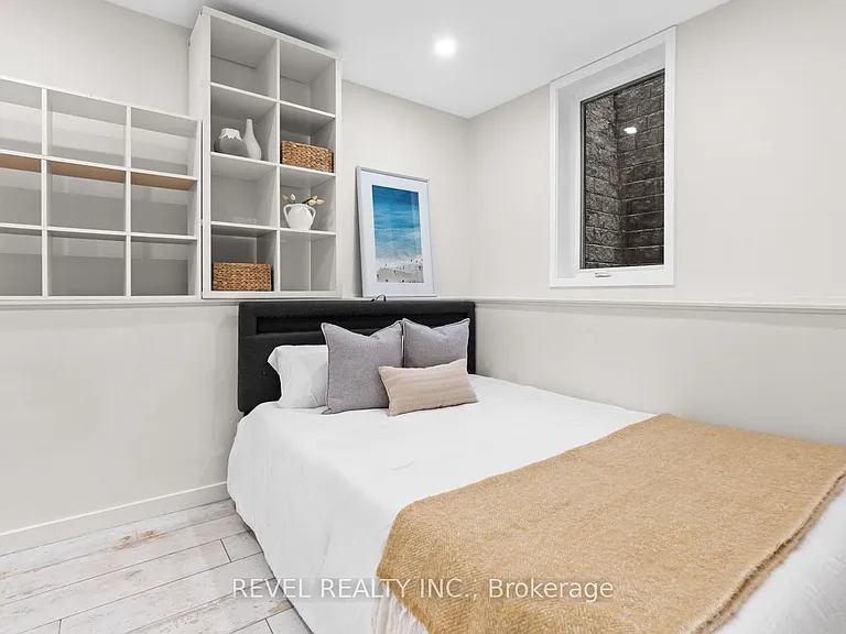 89 Foxley St #LOWER — Photo 5