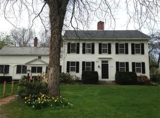 208 River Dr, Hadley, MA 01035