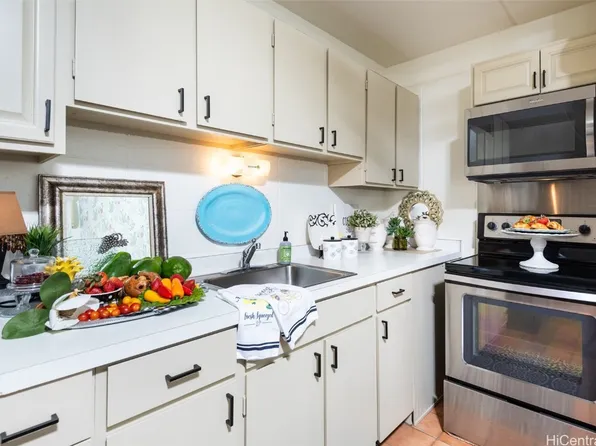 95 24 Waihau Streets 4/b, Mililani, HI 96789