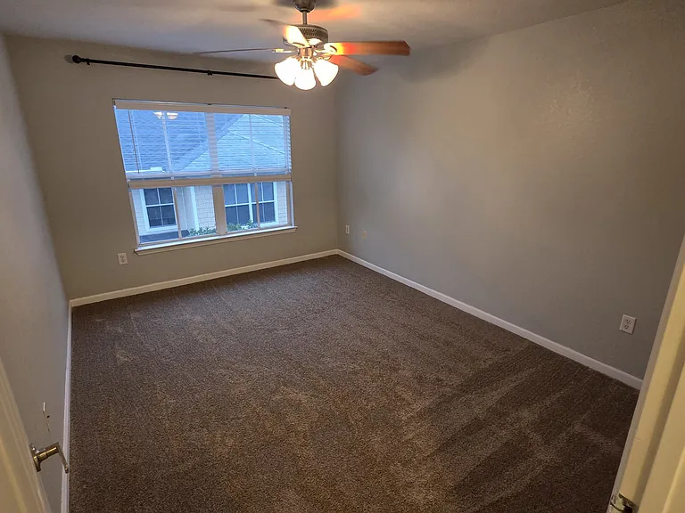 5909 Leopardstown Dr — Photo 14