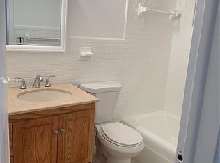 2236 Jackson St APT 7, Hollywood, FL 33020