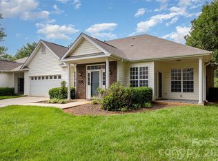 6204 Half Dome Dr, Charlotte, NC