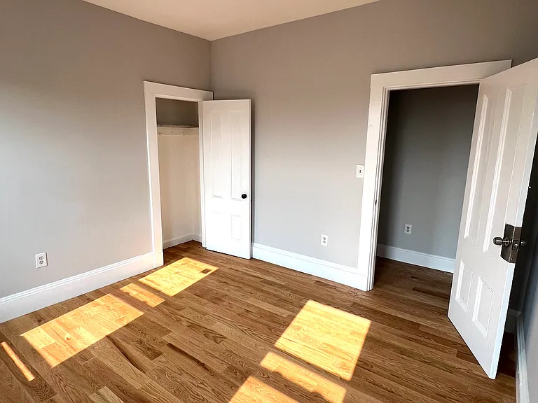 30 Otis St #3 — Photo 12
