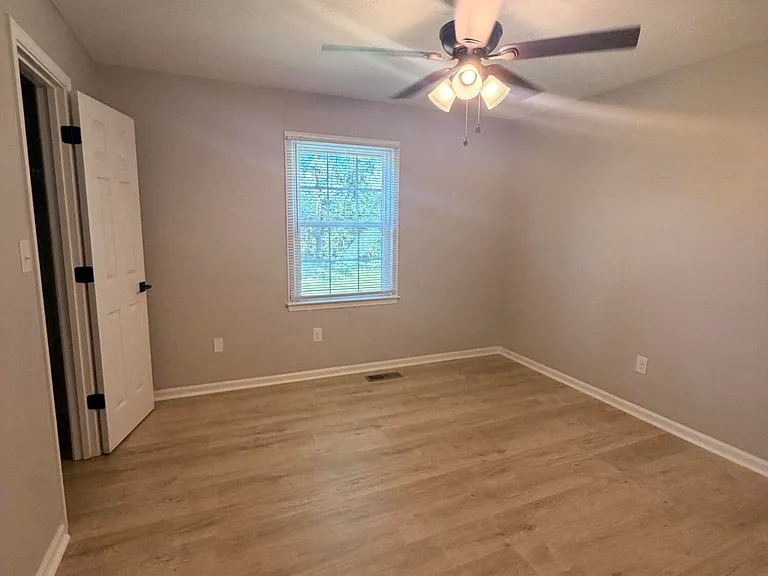 407 Quail Run Rd — Photo 14