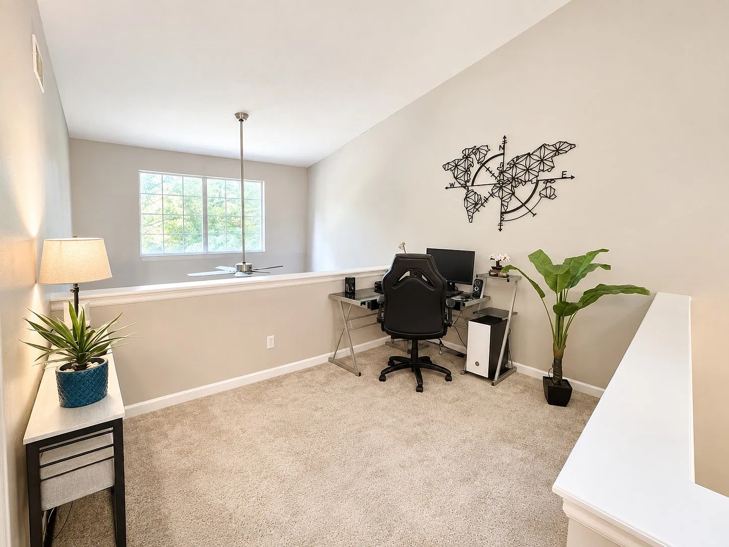 4 bed, 2356 sqft, $3,000 — Photo 4