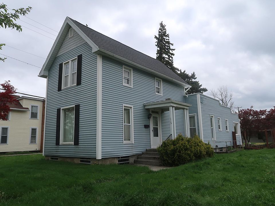 1st image of 115 W Jackson St