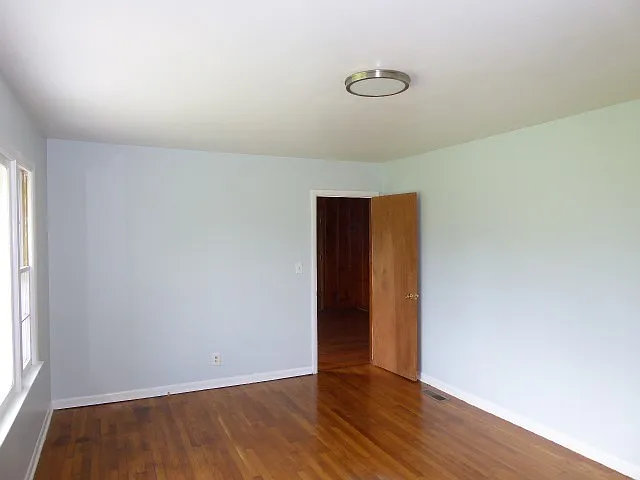 214 Wilowen Dr — Photo 11
