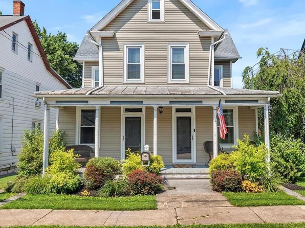 111 N College St, Myerstown, PA 17067