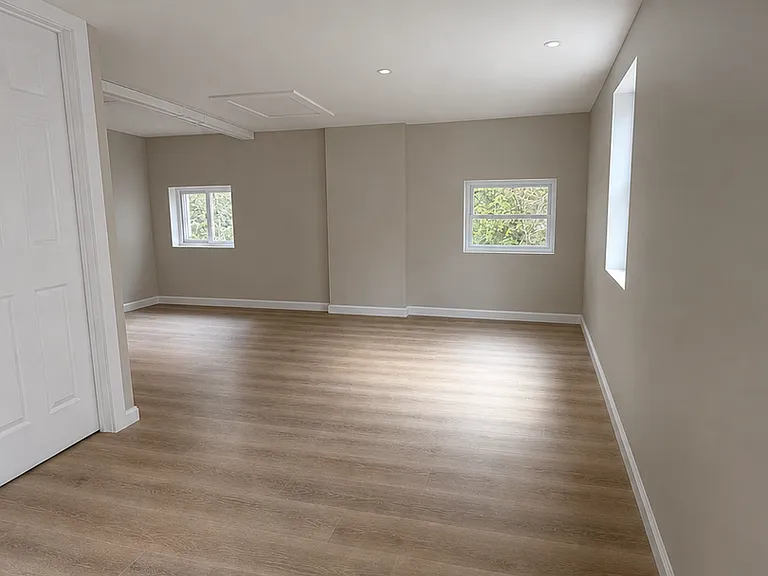 2582 W McMicken Ave — Photo 8