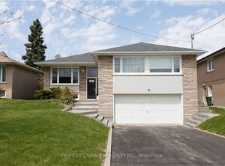 238 Searle Ave, Toronto, ON M3H 4B9