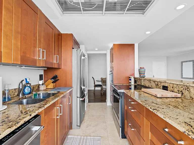 2841 N Ocean Blvd #1508 — Photo 8