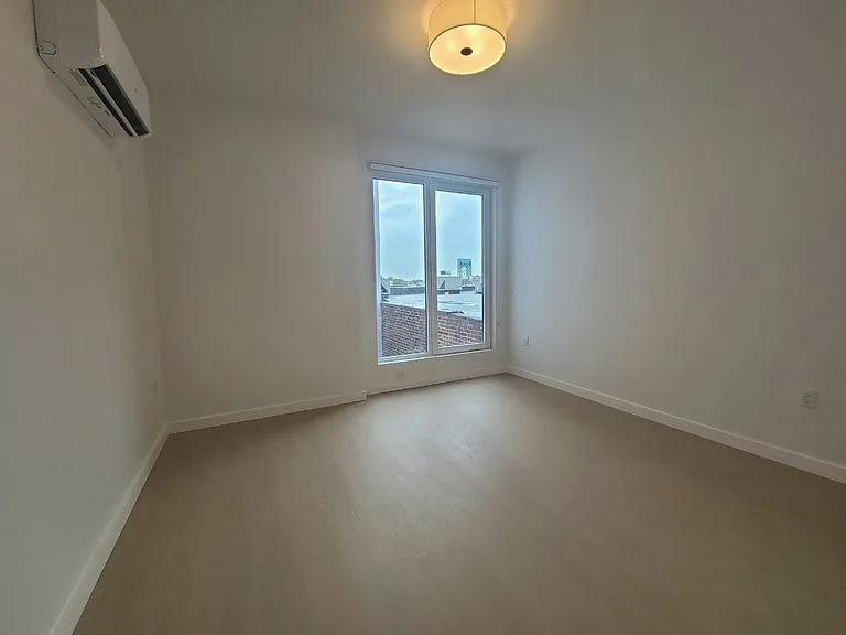 75 Webster St #303 — Photo 6