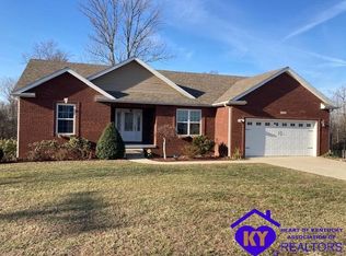 755 Grand Canyon Dr, Elizabethtown, KY 42701