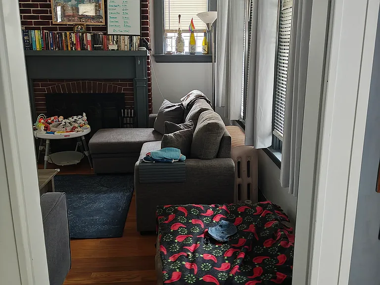 29 Roslyn Ave — Photo 10