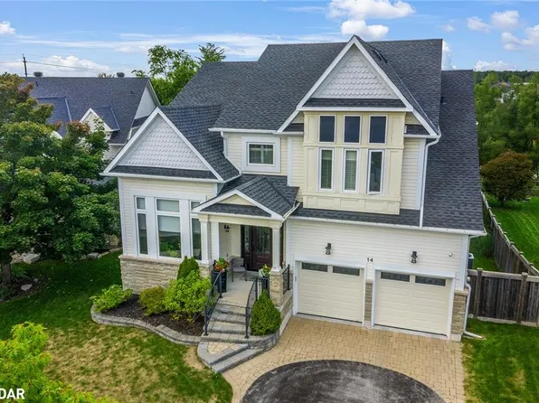14 Regalia Way, Barrie, ON L4M 7H7