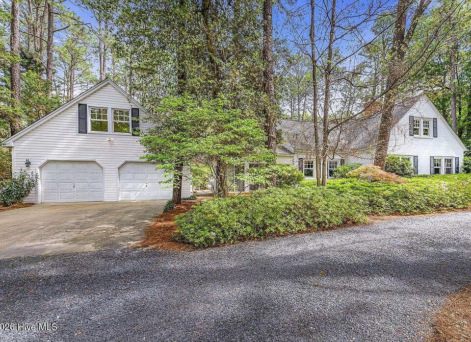 1st image of 1335 Midland Road